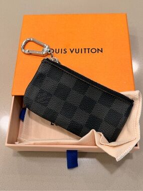 Louis Vuitton Key Case Pochette Clés in Damier Graphite